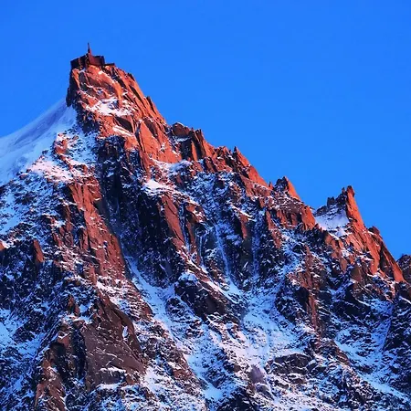 Sainte-foy-l'argentiere Sleeps 6 Apartment Chamonix