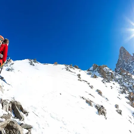 Sainte-foy-l'argentiere Sleeps 6 Apartment Chamonix